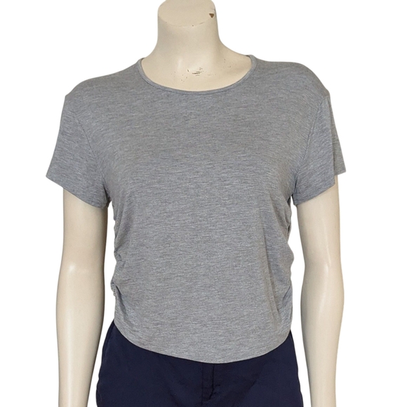 Set Of Athletic Top And Leggings Size Large - Picture 2 of 15